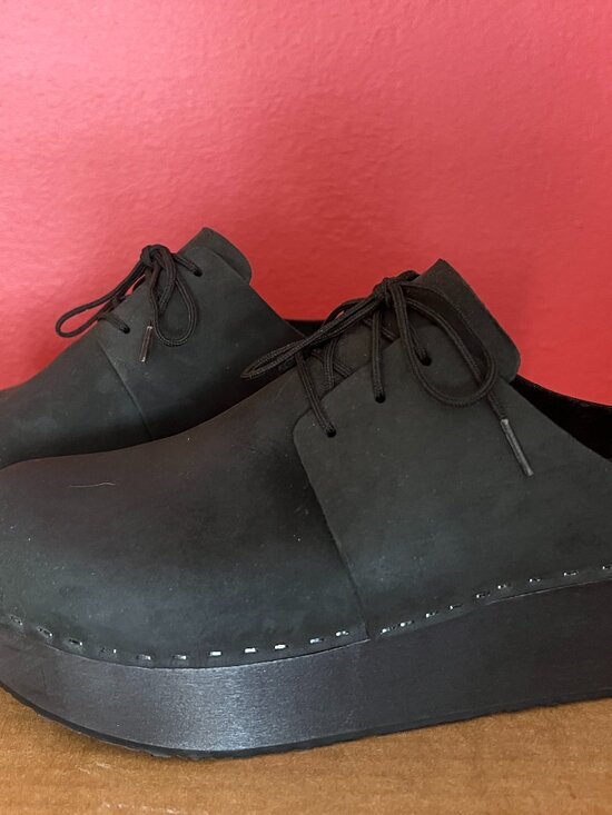 Bryr Shoes - Bryr Zoe Monochrome Black Platform Clog with Removable Kilt